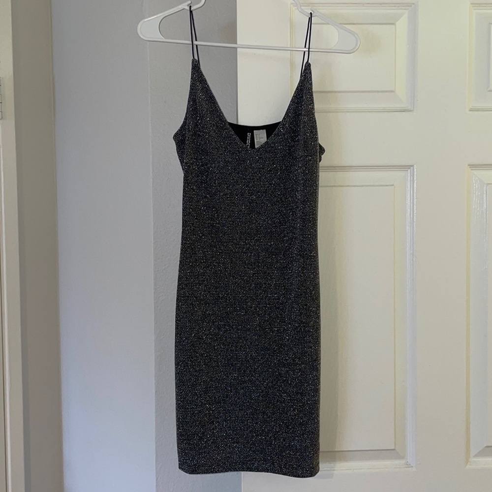 Sparkly silver mini bodycon strappy H&M dress size 8